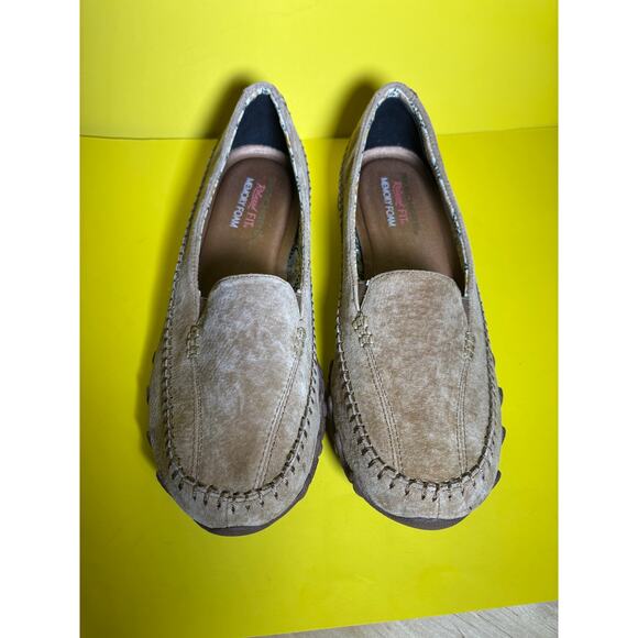 Skechers Womens Tan Suede Memory Foam Slip On Loafers Size 9.5 NWOT - Picture 5 of 9
